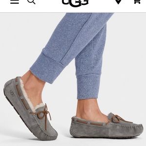 Ugg Dakota suede/ shearling slippers